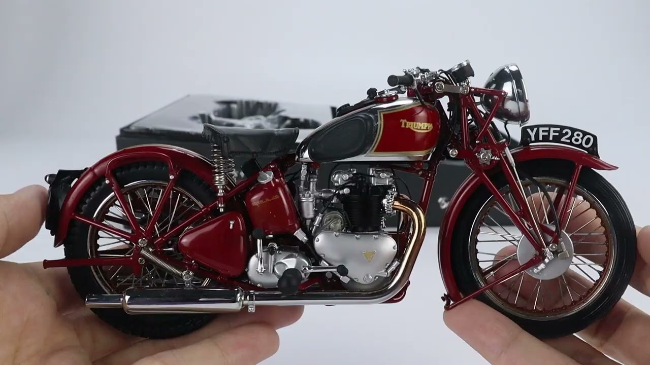 MINICHAMPS 1:12 TRIUMPH SPEED TWIN - 1939 - RED (122133700