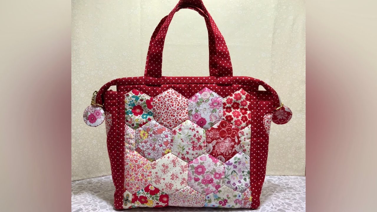 六角形のピースを並べて作るパッチワークバッグ Patchwork bag made by