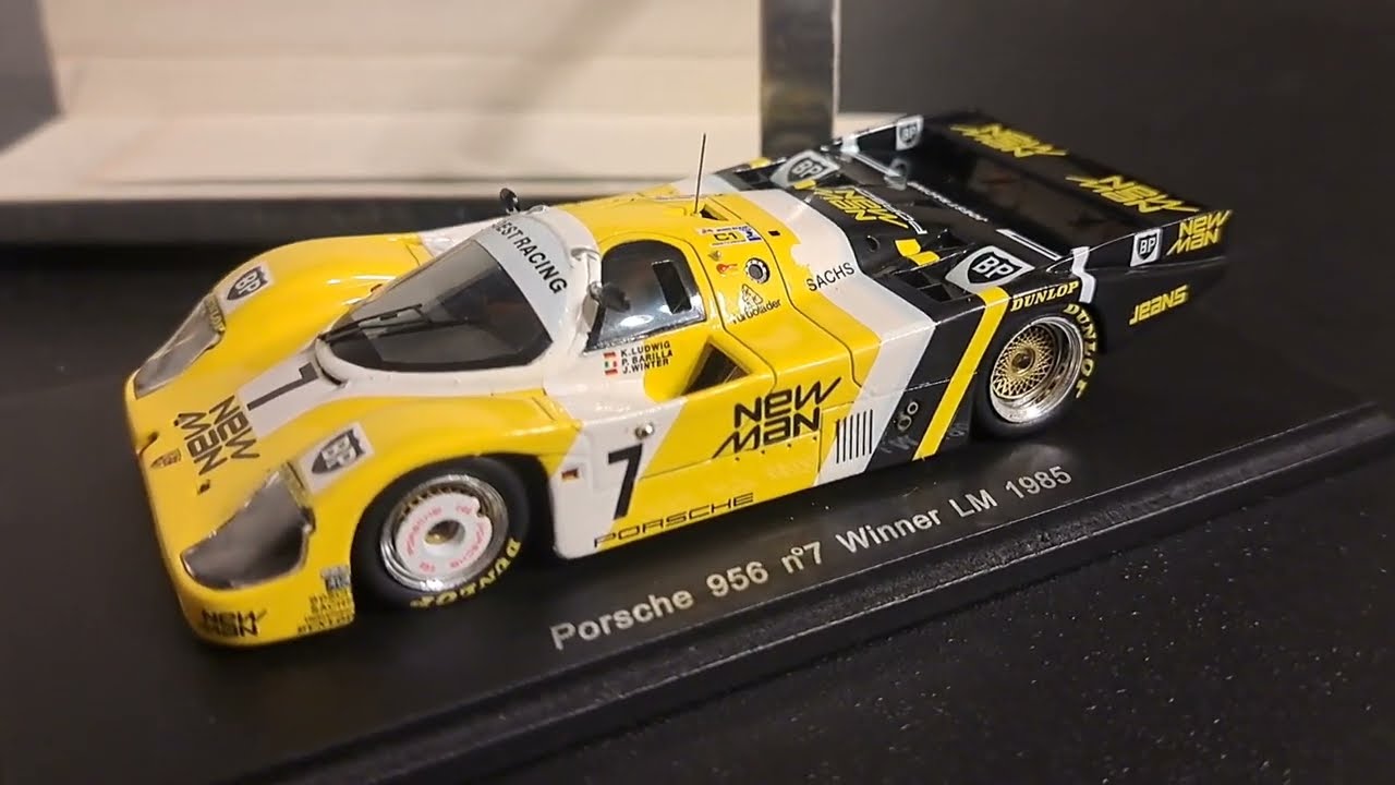 Spark: Joest Racing #7 1985 Porsche 956B (1985 Le Mans Winner