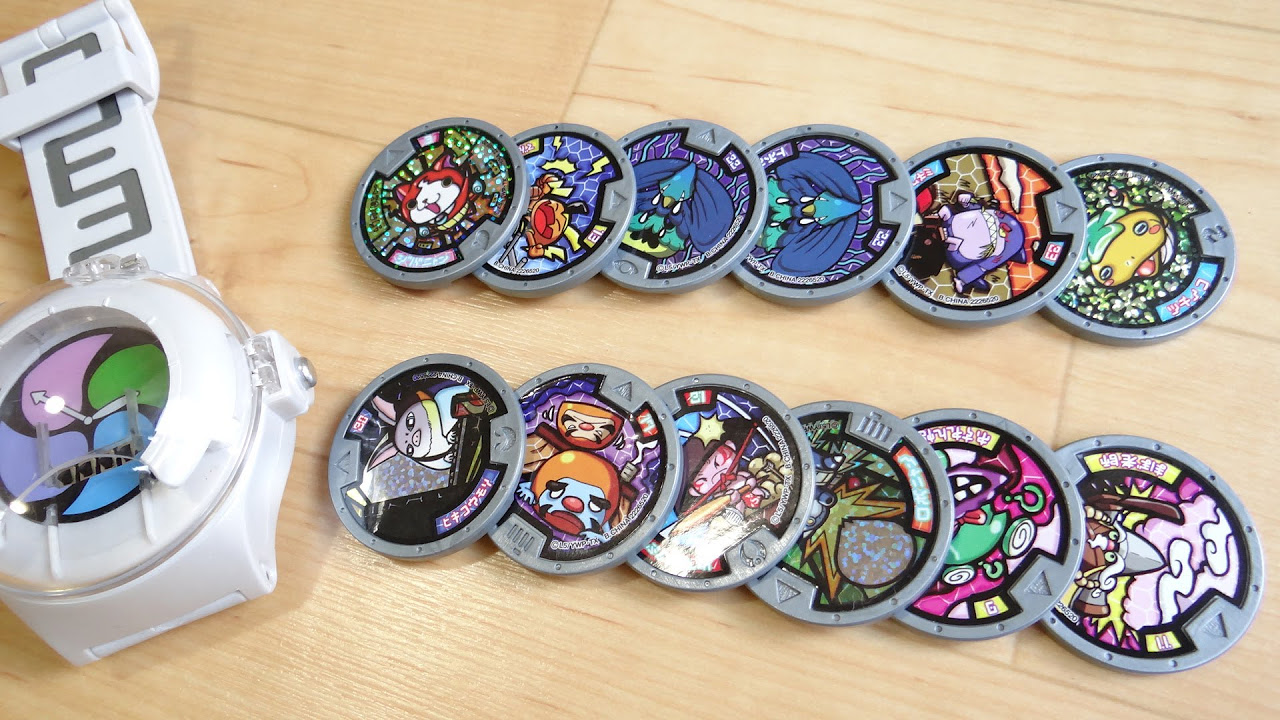 Buy a box and summon 12 Yokai medals at once! SHOWKAN! Chapter 1