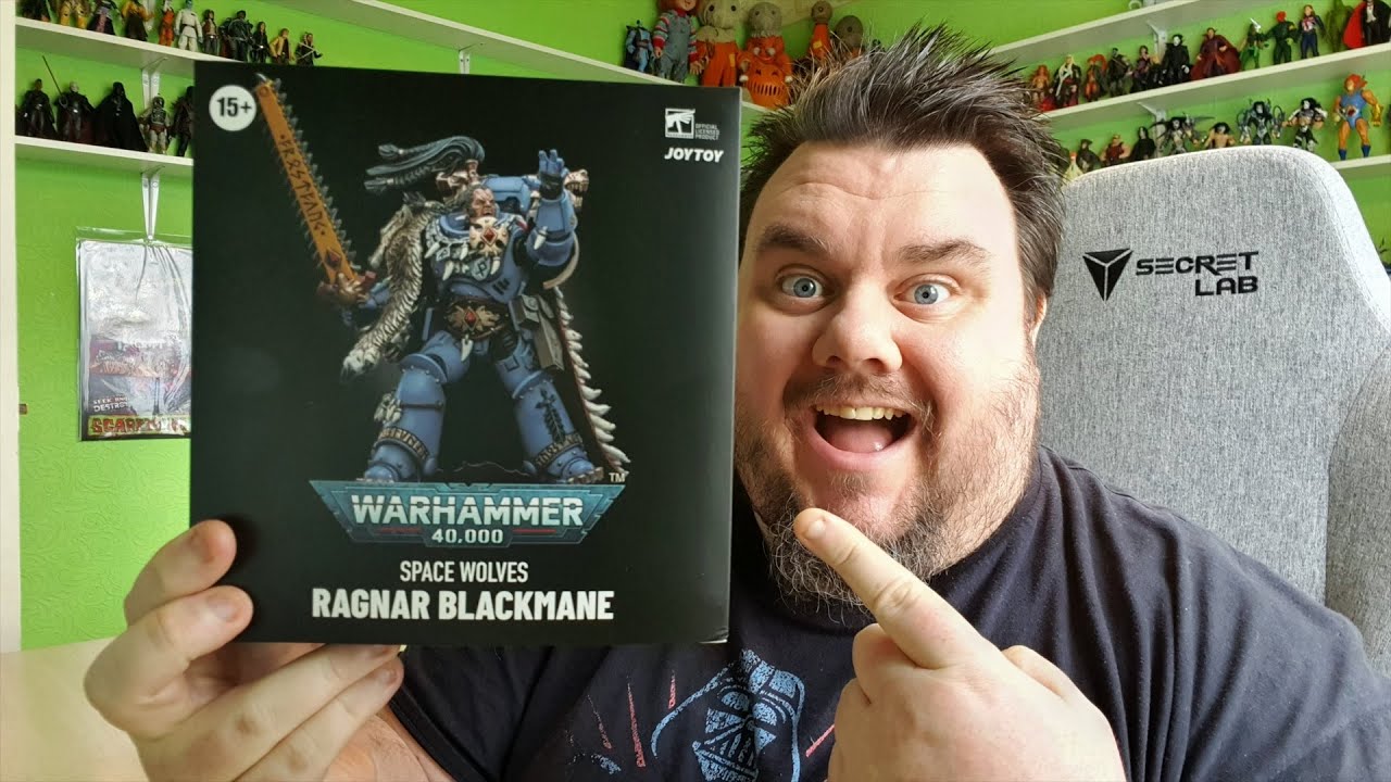 WARHAMMER 40K SPACE WOLVES RAGNAR BLACKMANE JoyToy Action Figure