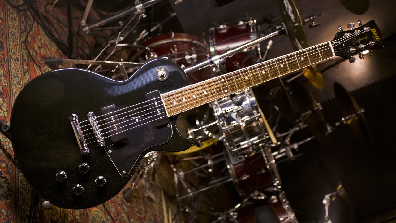 Blitz by Aria BLP SPL Leopard Les Paul - YouTube