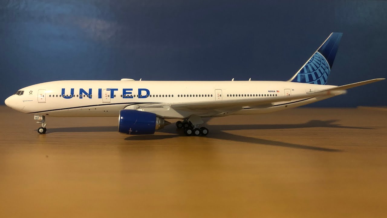 Gemini Jets United Airlines 777-200 (New 2019 Livery) 1/400 Scale