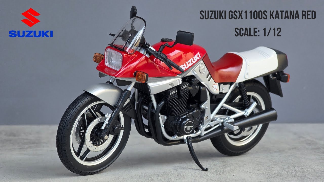 Aoshima Suzuki GSX1100S Katana Red 1/12 Scale – Legendary Bike in