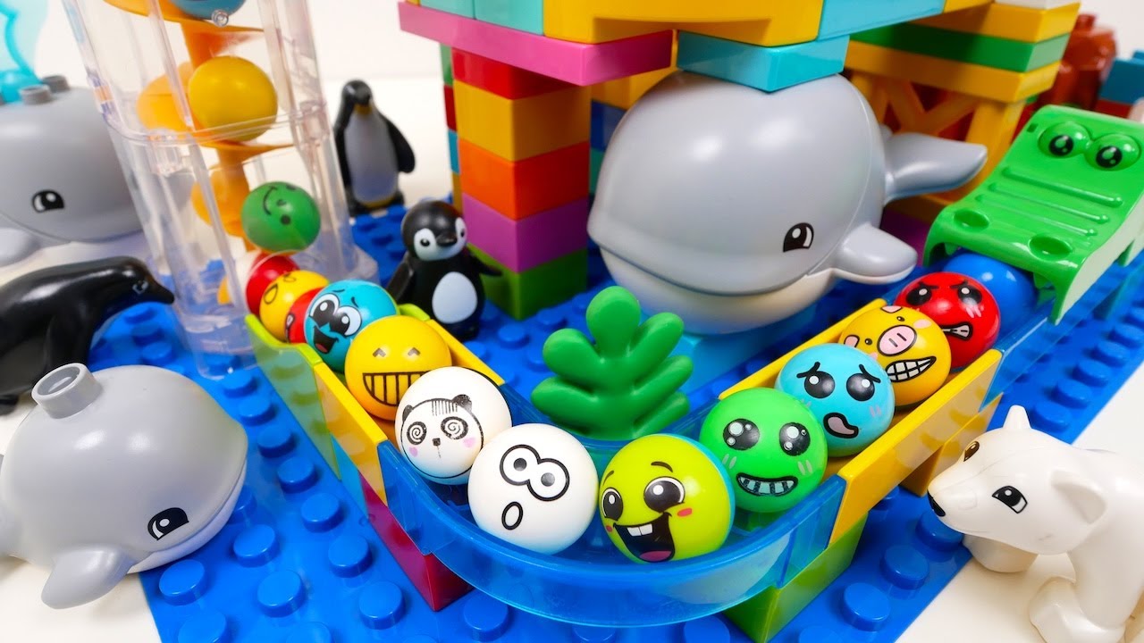 Satisfying Building Blocks Marble Run Whales and Penguins Course