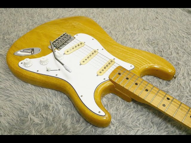 El Maya JUNIOR Model Stratocaster copy model Made in Japan - YouTube