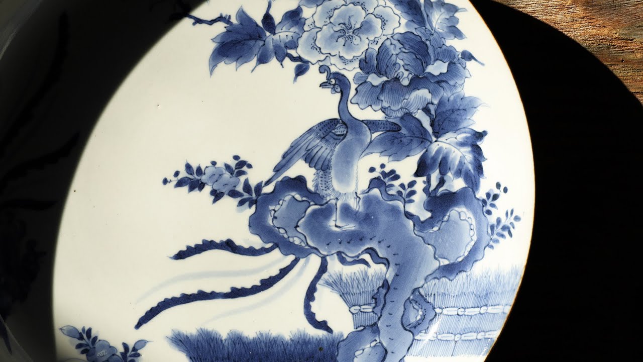 藍柿右衛門牡丹鳳凰文皿（江戸時代） - 天平堂（TENPYODO）