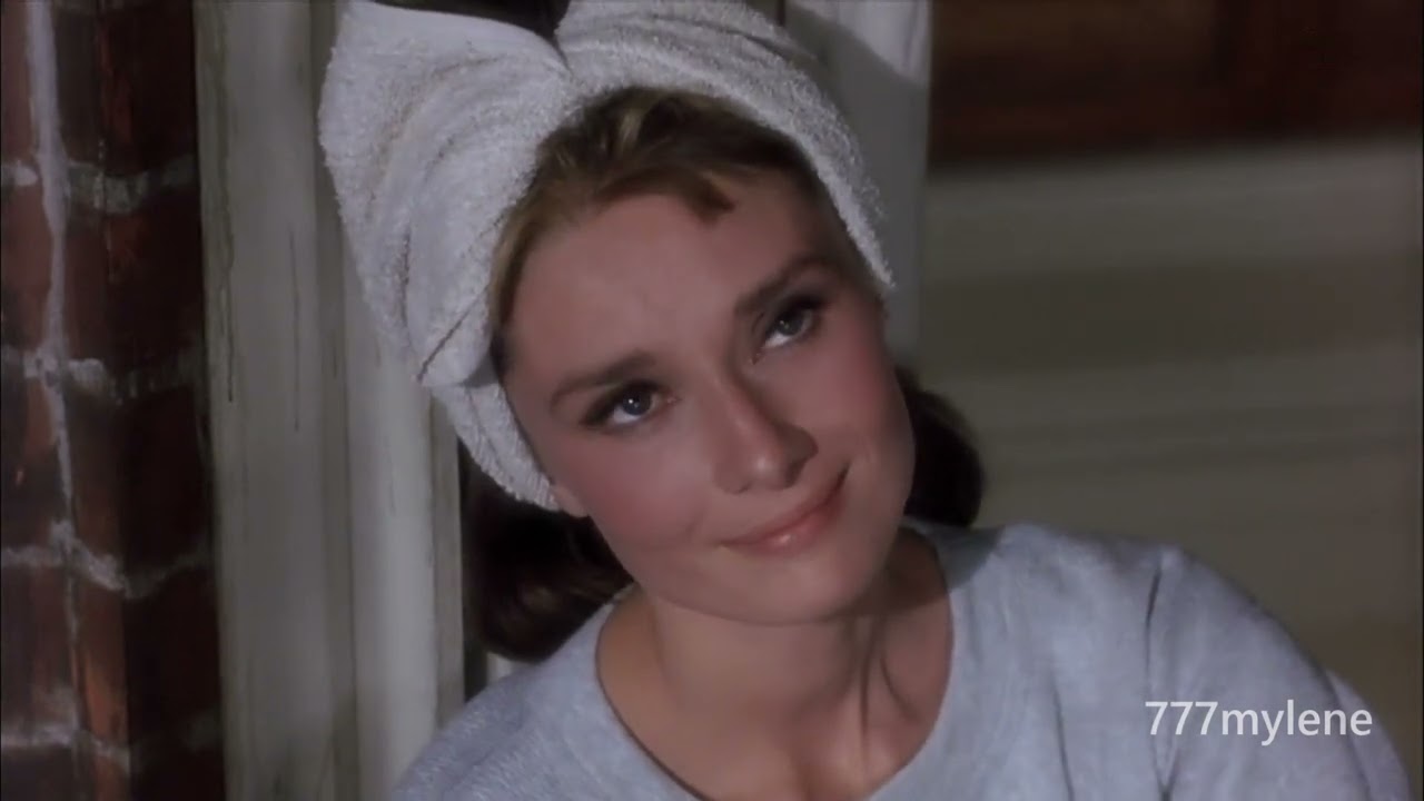 Moon River (From Breakfast at Tiffany's)【Movie Clip】ティファニー