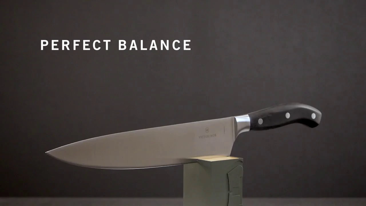 Victorinox Grand Maître Chef's Knife, 6 in in Black - 7.7403.15G