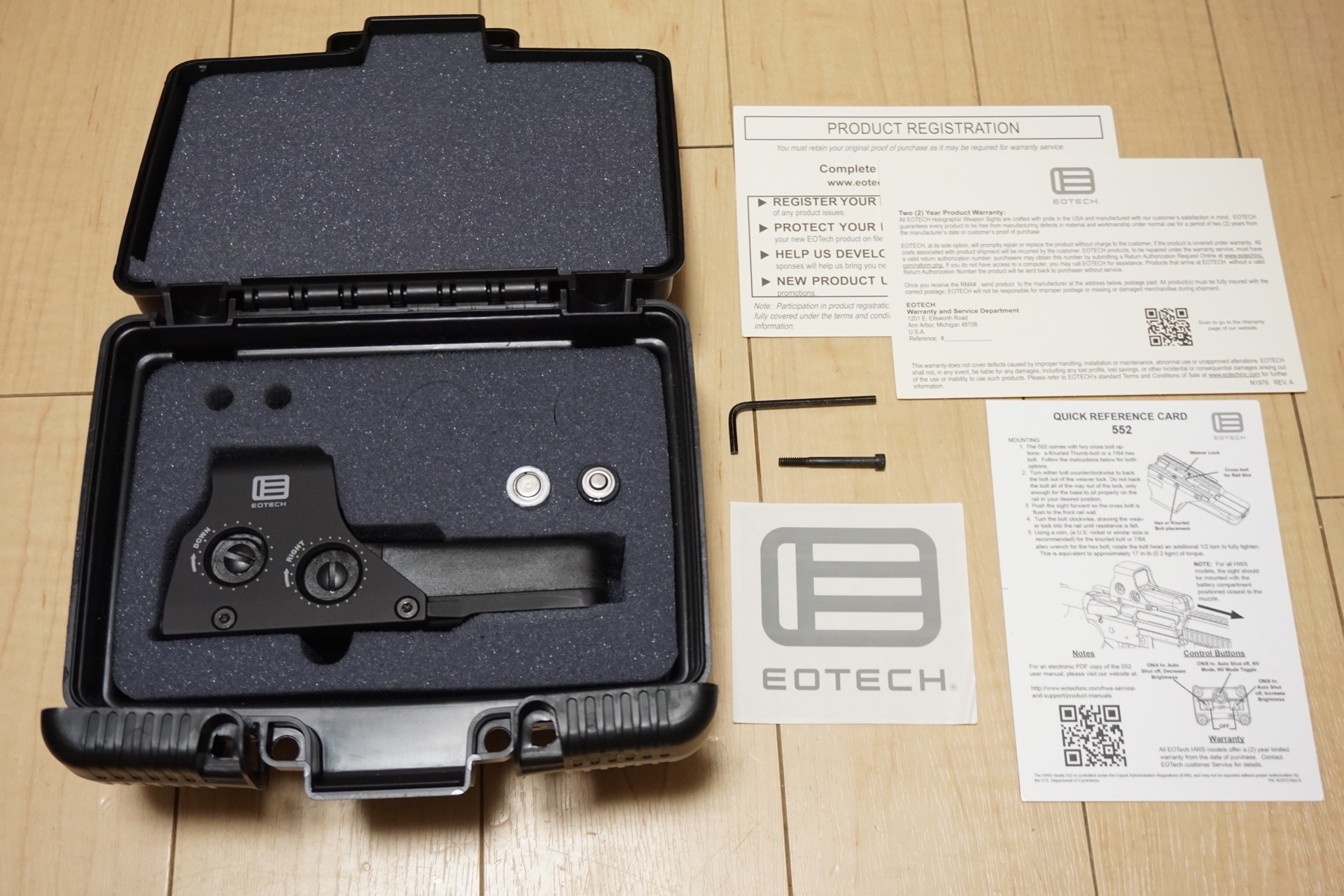 2016年モデル 新ロゴバージョン、EoTech 552.A65 ホロサイトを買った
