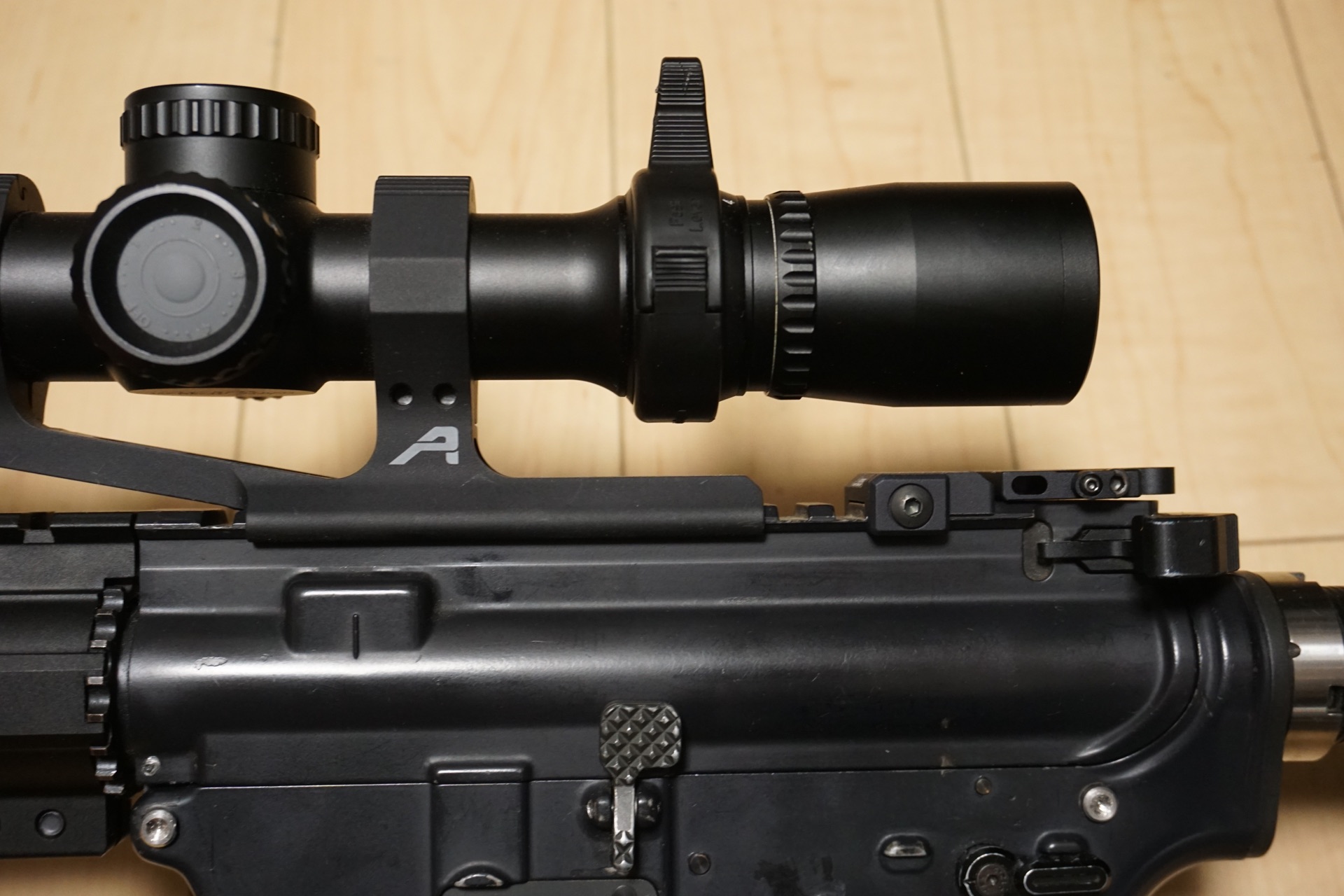 薄型フリップアップサイト IRON AIRSOFT製 BOBROタイプ BUIS SBRサイト