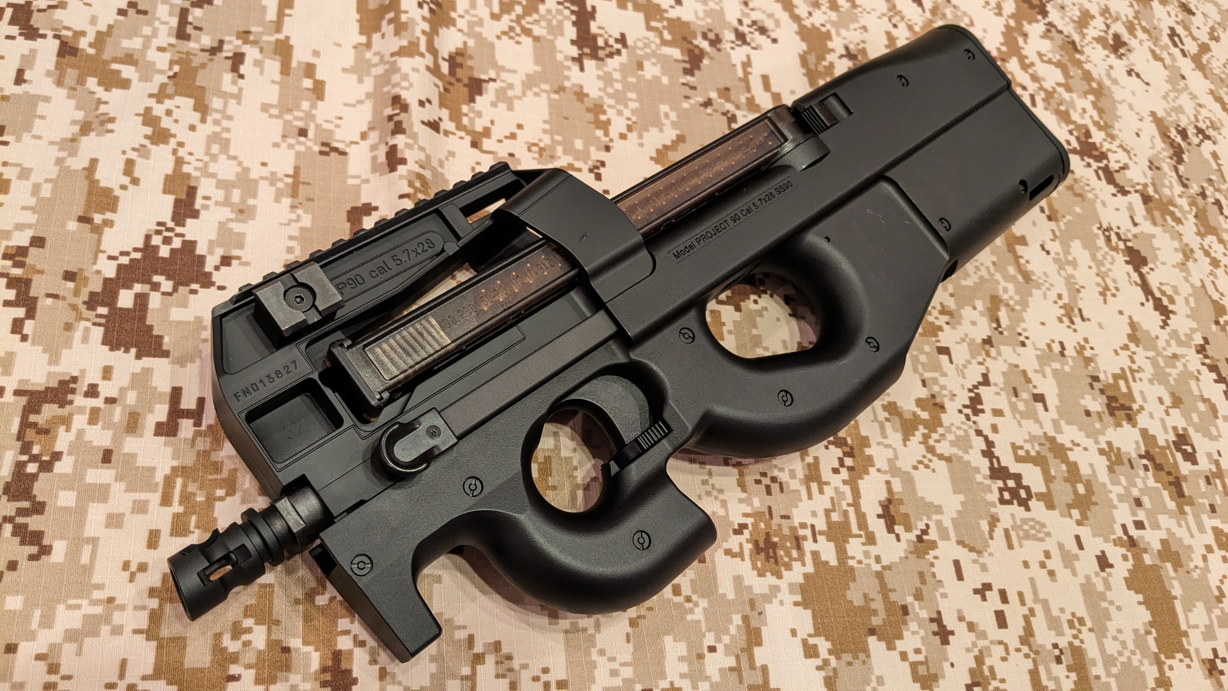 メチャクチャええやん・・・東京マルイ P-90プラス | おのまとぺの
