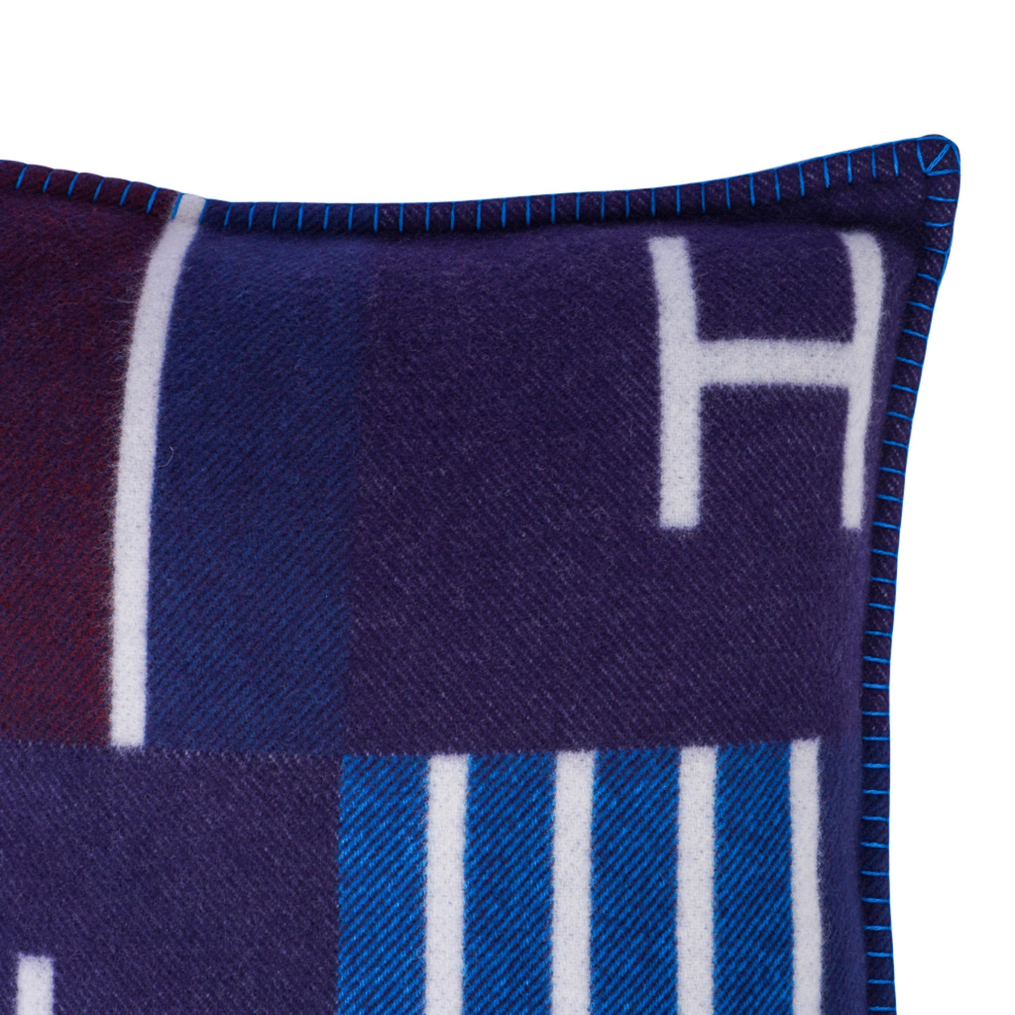 Hermes Cushion Avalon Vibration Blue Marine Small Model Throw