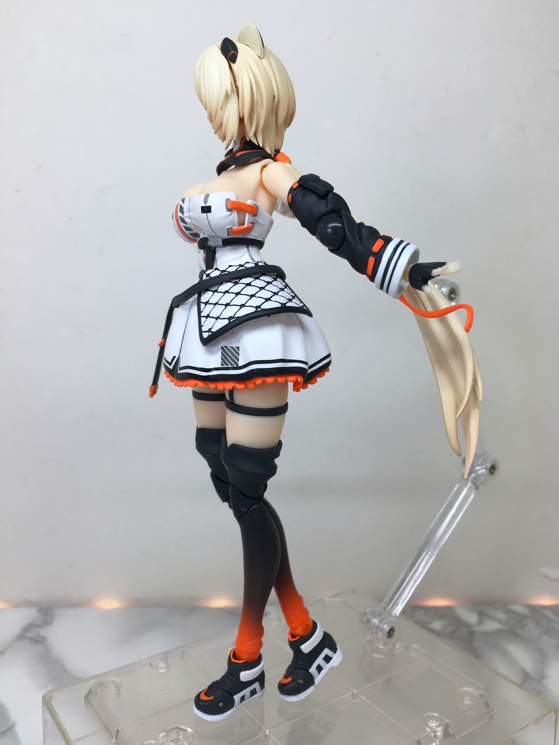 砂の家《 砂織(さおり) 》1/12 完成品アクションフィギュア】② – PINK