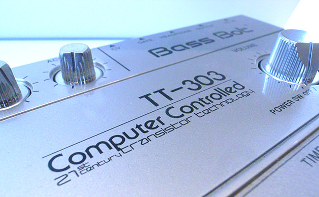 Cyclone Analogic TT-303 BassBot - Attack Magazine