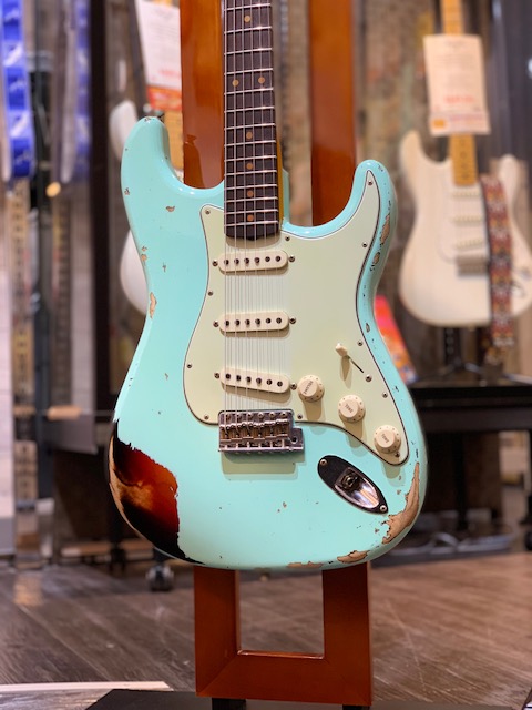 Fender、Player IIシリーズから特別カラーとセイモア・ダンカン