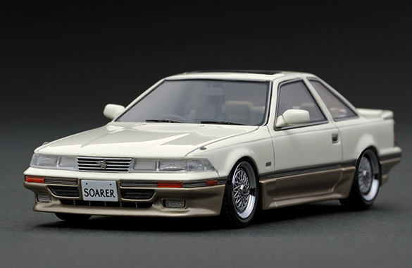 IG1316 1/43 Toyota Soarer (Z20) 3.0GT-LIMITED White/Silver | LINE