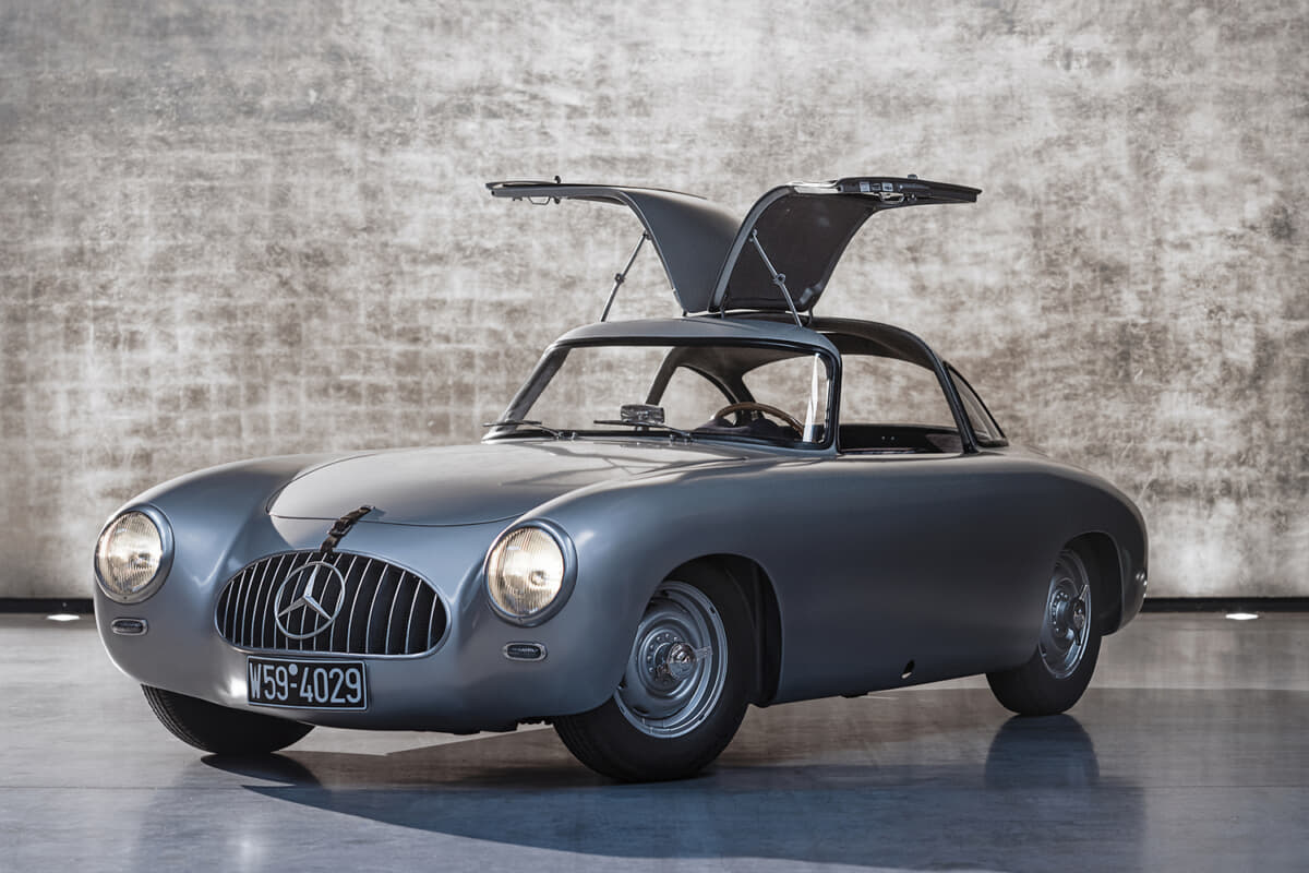 メルセデスの「SL」の始祖は「300SL」だった。ル・マン24時間でも優勝