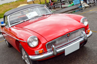 昭和30年代「スポーツカーといえばMG」だった！ 「911」に「スーパー