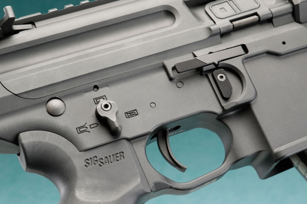 MP5に代わる注目の新世代SMG「MPX電動ガン」 | ニュース | アームズ