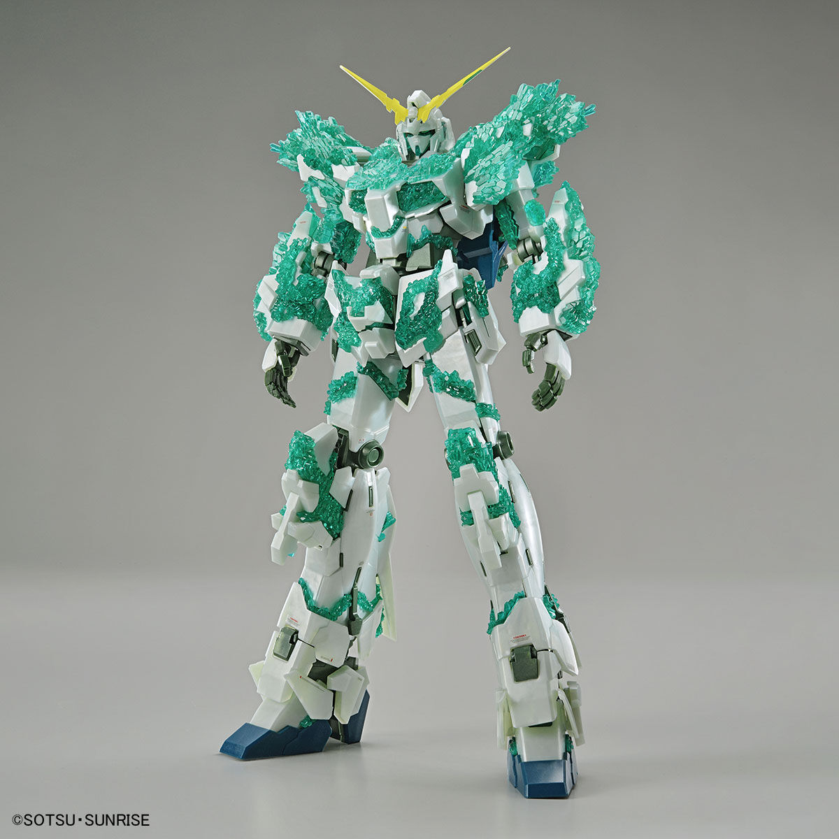 MG 1/100 ガンダムベース限定 ユニコーンガンダム(光の結晶体) ｜ ドコデモ