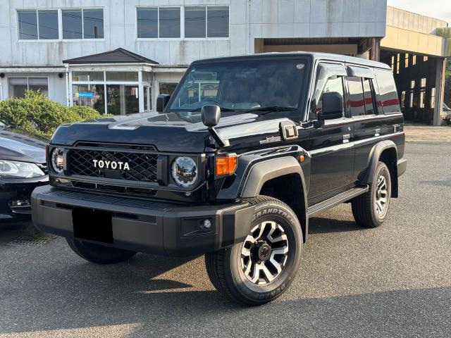 トヨタ ランドクルーザー70 ブラック(黒)の中古車一覧｜中古車検索