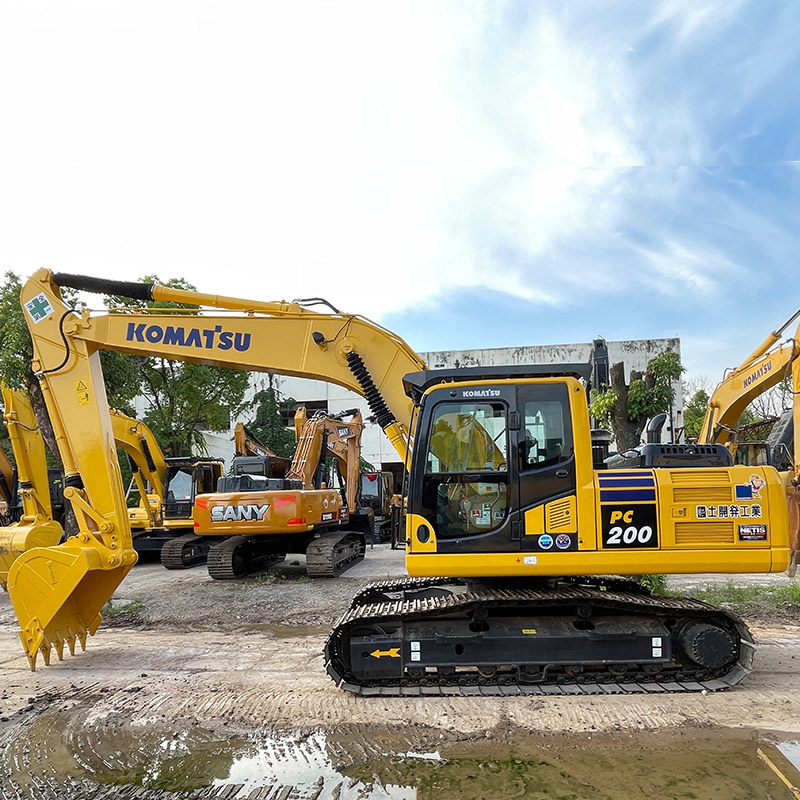 Cheap Price Used Komatsu PC200-8 Excavator Used Komatsu PC200