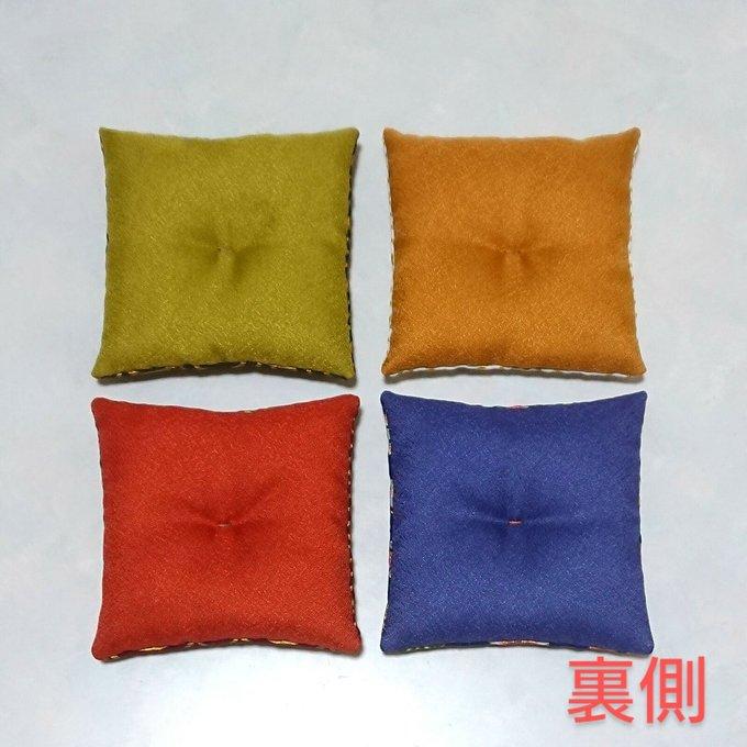 ミニ座布団 紗綾形 10cm角 4枚セット 置物用 飾り座布団 ミニチュア