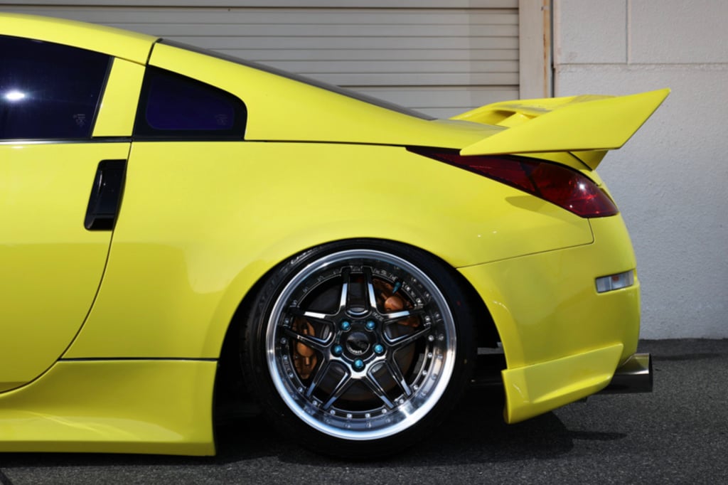 326 Power - Manriki Wing for Z33/350Z (with logo) - Nengun Performance