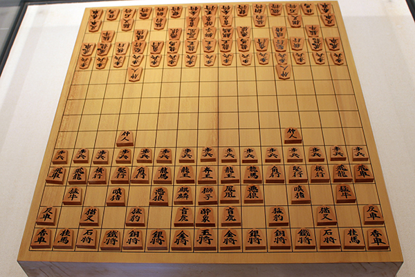 藤井聡太四段ブームで知りたい「古代将棋」の駒数は354枚