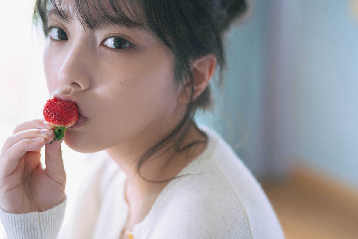 乃木坂46 与田祐希 3rd写真集「ヨーダ」【星野書店限定特典ポスター(B3