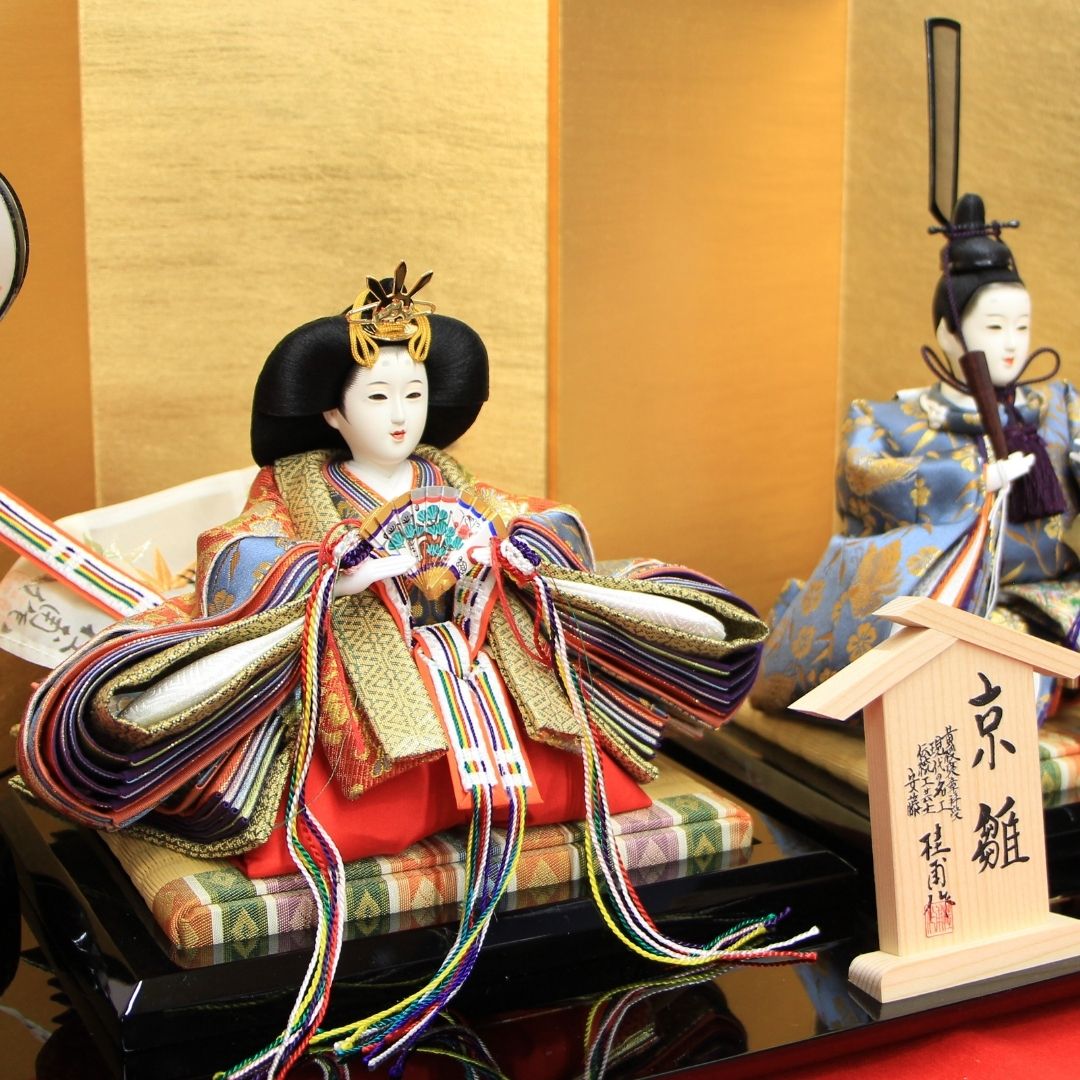 雛人形 安藤桂甫作 京雛 十二番 雪印 No.1 金箔押し屏風 黒塗り平台