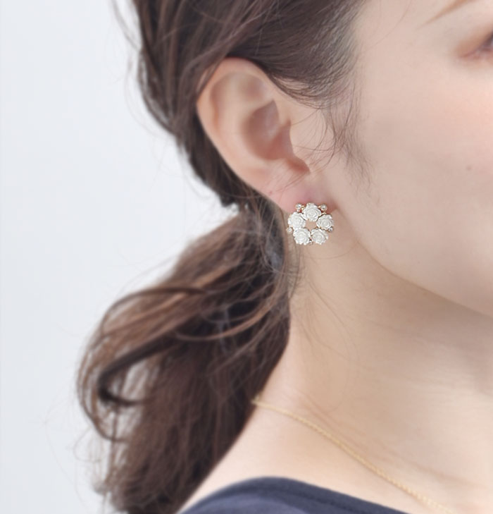 楽天市場】ピアス イヤリング ローズ 薔薇 バラ サークル ホワイト