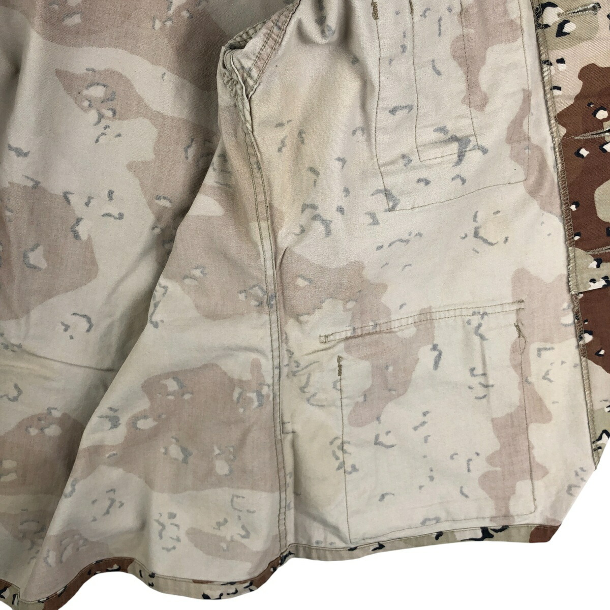 古着 米軍 DEFENSE PERSONNEL SUPPORT CENTER 迷彩柄 6C デザート