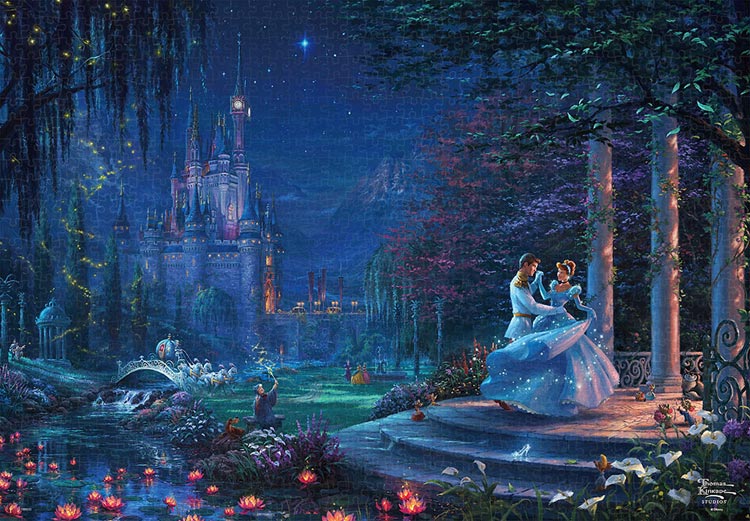 ディズニー映画 シンデレラ 公開75周年記念！新コレクションも発売