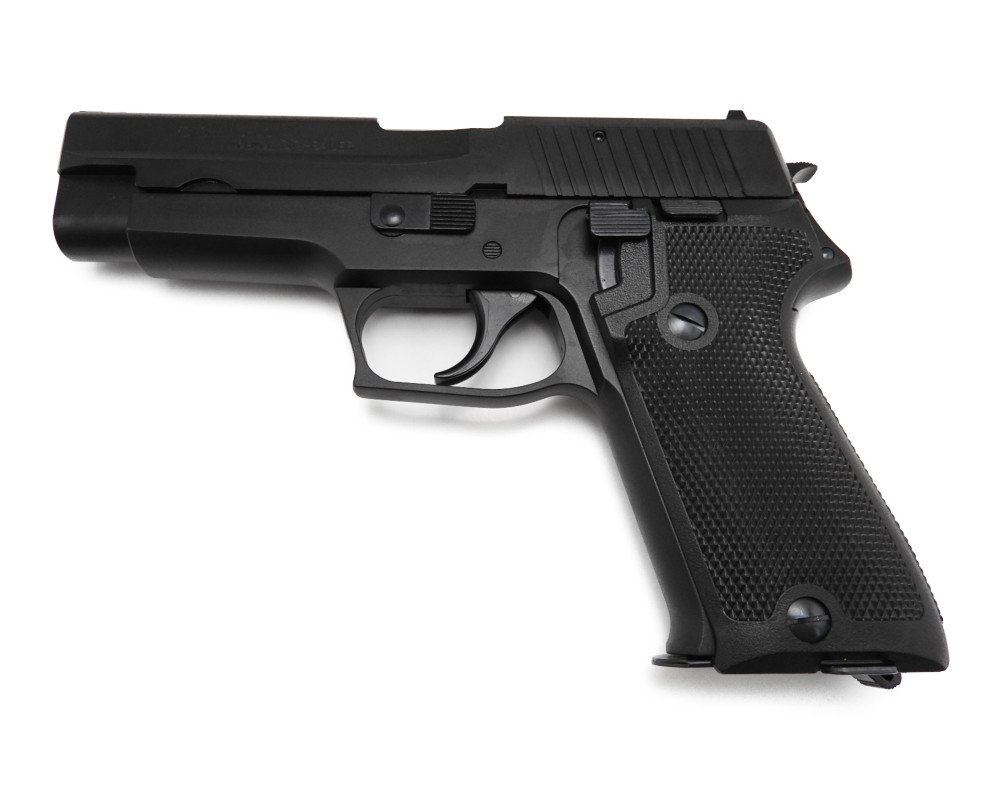 モデルガン P220 9mm拳銃 海上自衛隊 SIG SAUER 発火式 銃
