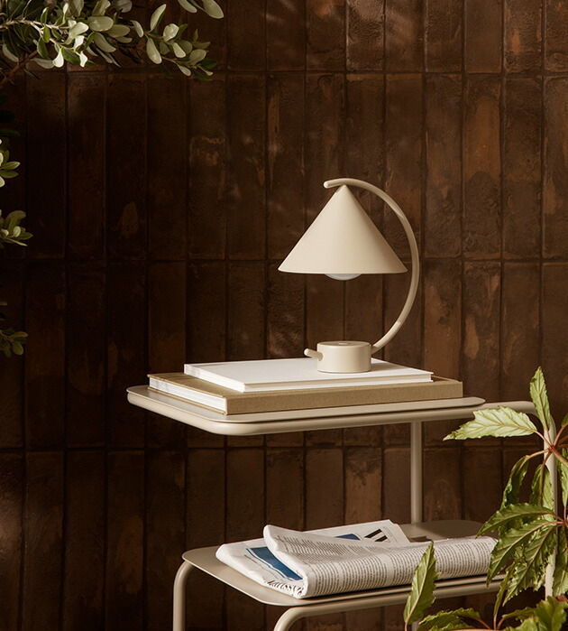 40％OFF】Ferm Living (ファームリビング) Level Side Table（レベル
