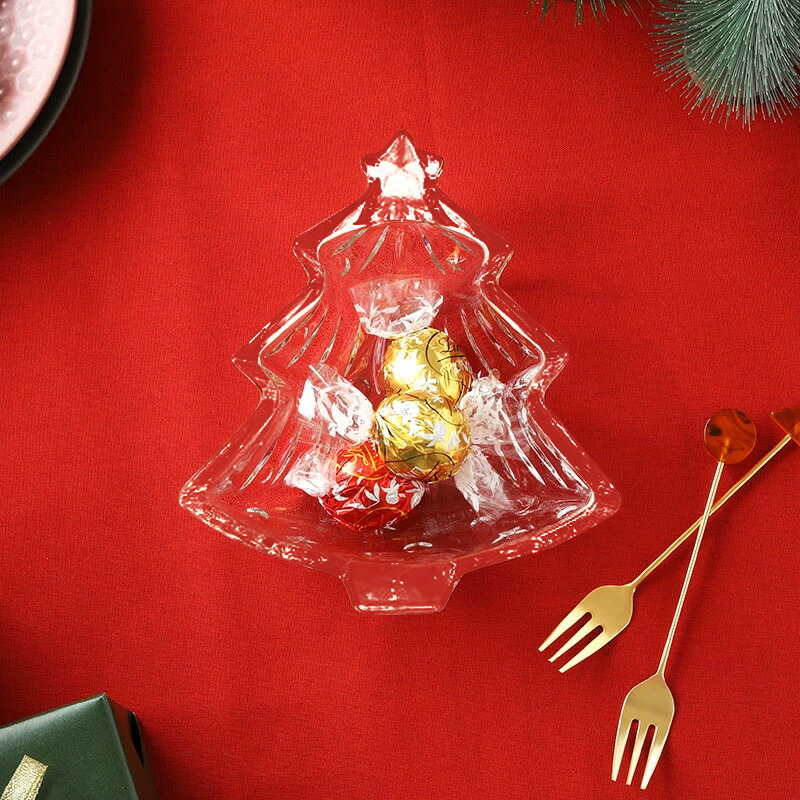 クリスマスパーティーにぴったり！おしゃれなガラスプレート。