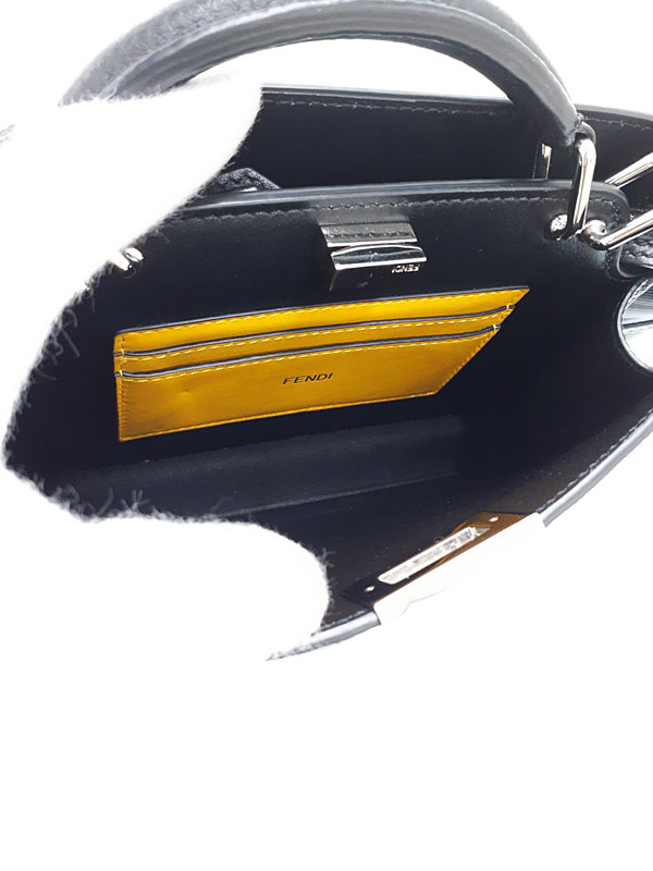 FENDI】フェンディ『ピーカブー アイシーユー エックスクロス』7VA582
