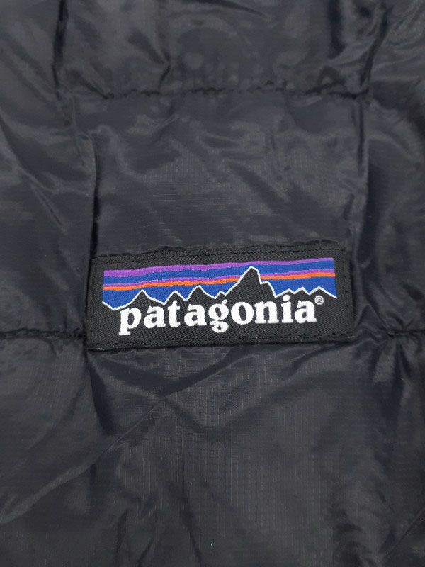 PATAGONIA】パタゴニア『マイクロ・パフ・フーディ sizeM』84031 FA25