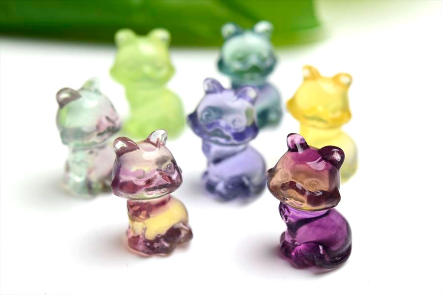 楽天市場】フローライト 猫 ネコ 彫刻 置物 ミニチュアサイズ □洋猫