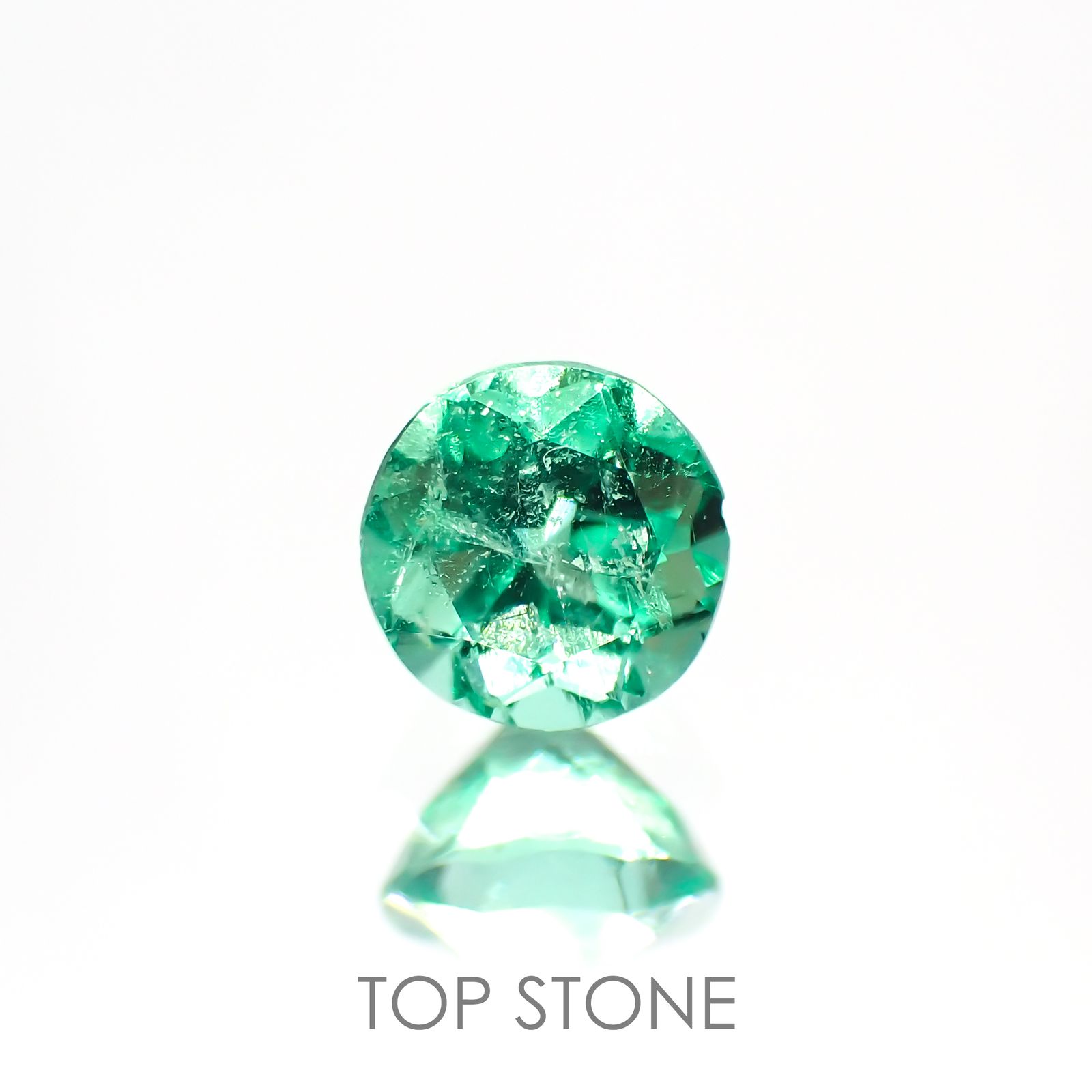 エメラルド(宝石名エメラルド) コロンビア産 0.375ct ソ付(彩珠