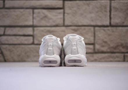 国内6月29日発売予定】 ナイキ エアマックス95 プレミアム サミット