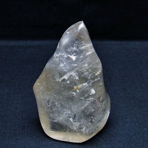 虹入り ヒマラヤ水晶 炎（フレイム） ポリッシュ 置物[T653-3722]