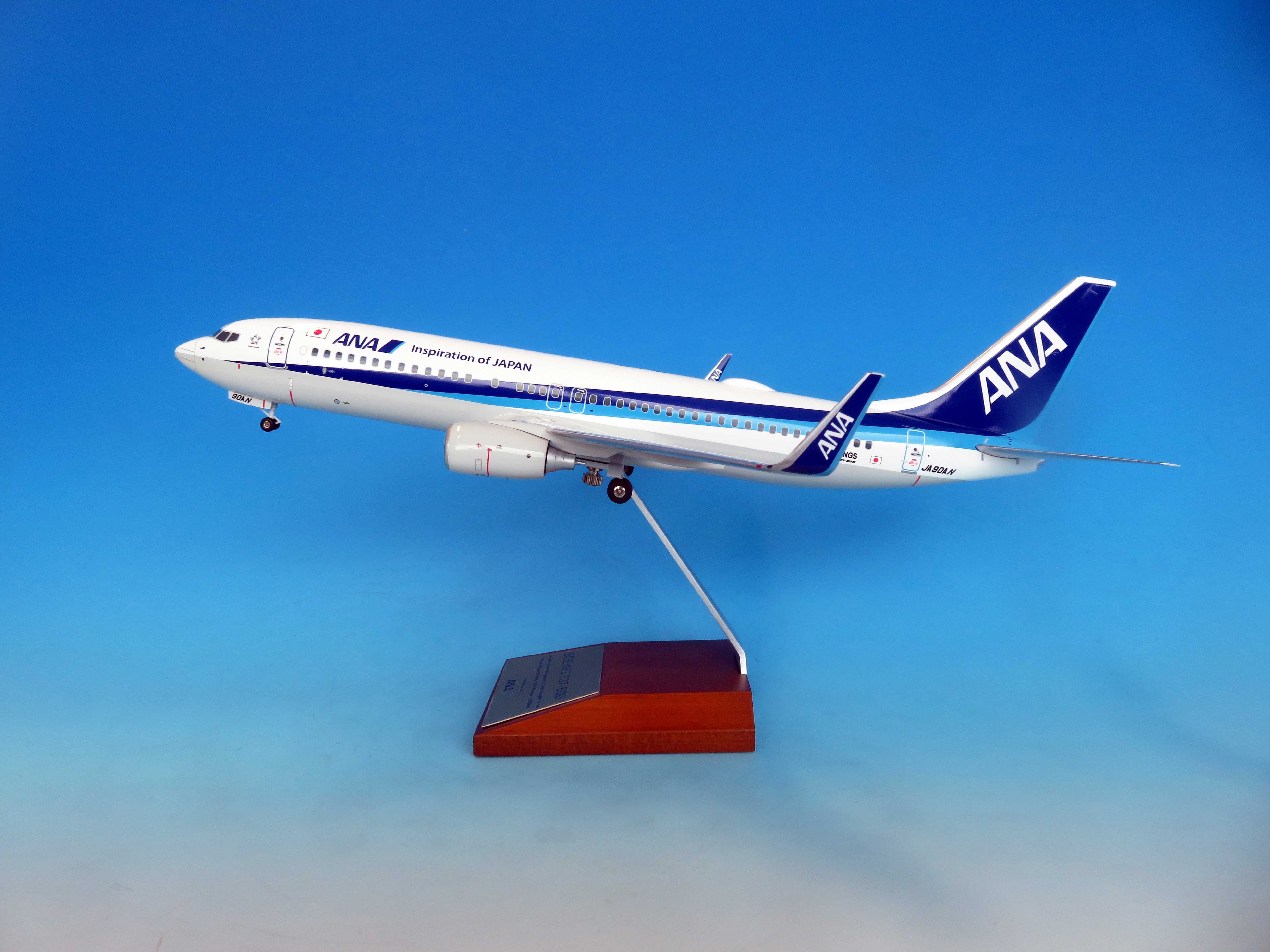 全日空商事 1/100 (ABS樹脂製) 737-800 JA90AN (ギアつき WiFiレドーム