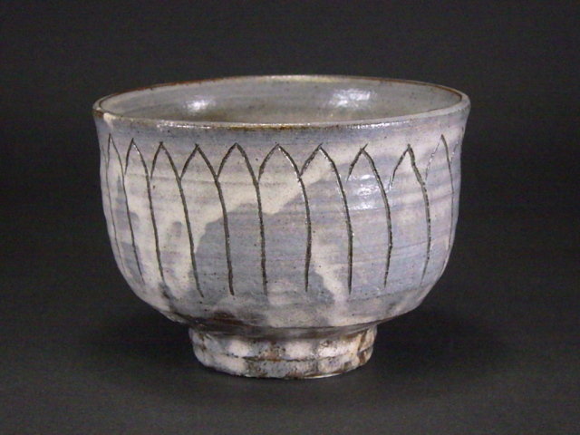 水野双鶴（粉引き茶碗）