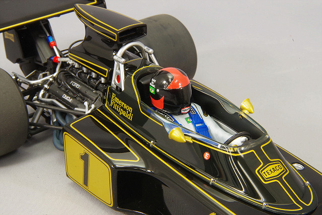 オートアート コンポジット 1/18 ロータス 72E 1973 F1 #1 E