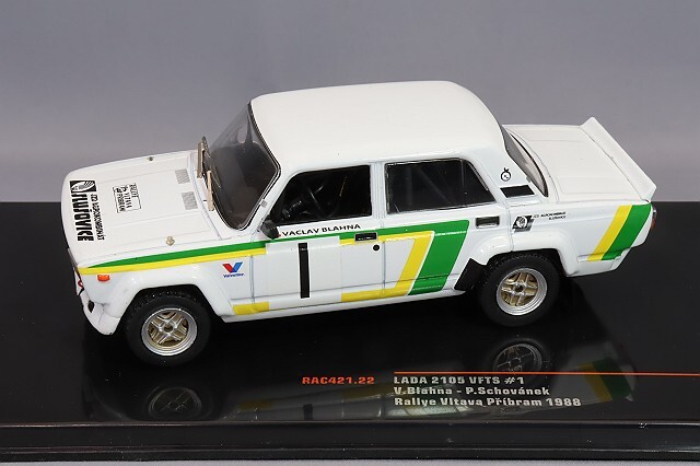 イクソ 1/43 ラーダ 2105 VFTS 1988 ブルタバ プジーブラム ラリー