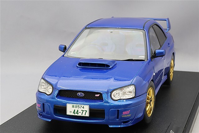 ソリド 1/18 スバル インプレッサ WRX STI 2003 ブルー 右ハンドル