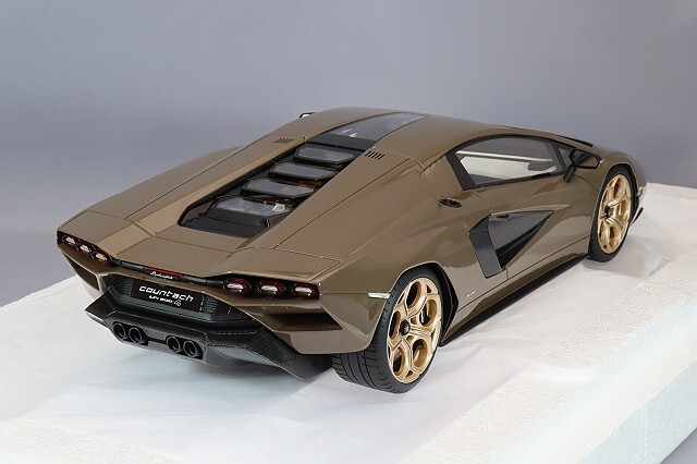 期間限定セール】 TOP SPEED 1/18 ランボルギーニ カウンタック LPI
